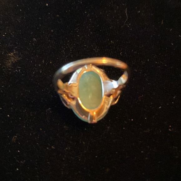 Fourteen Karat Jade Ring - Picture 2 of 5